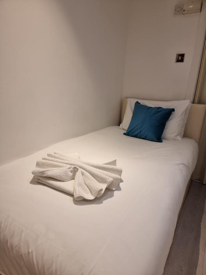 F2- Basement Studio Fits 1 Near Paddington London Exterior photo